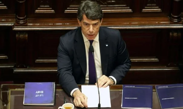 Nicolás Posse con un pié afuera de la jefatura de gabinete