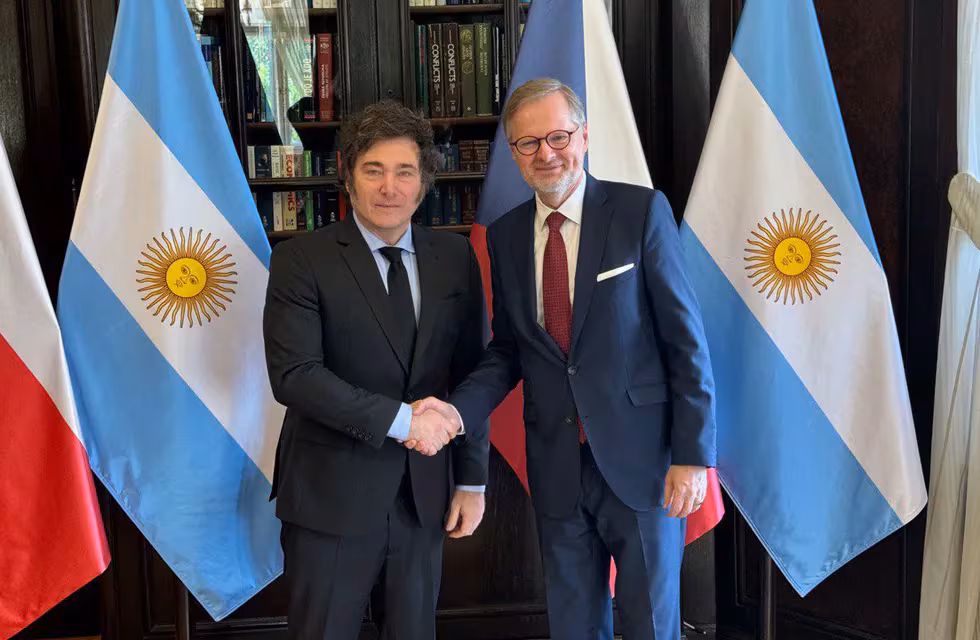 Milei culminó su gira europea en la República Checa