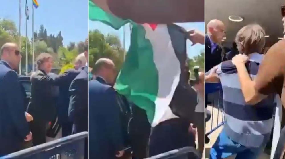 Dos personas con la bandera de Palestina intentaron atacar a Javier Milei en Israel