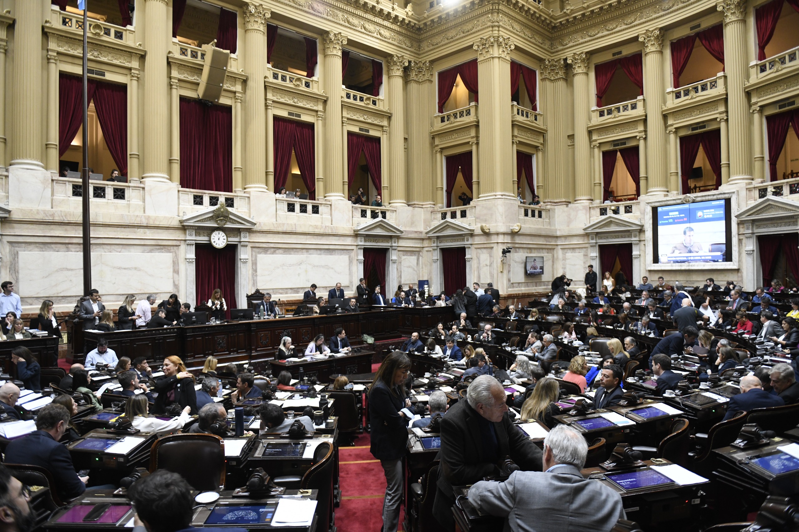 Diputados: la oposición intenta sesionar con un temario incómodo para el Gobierno, pero el quórum es una incógnita