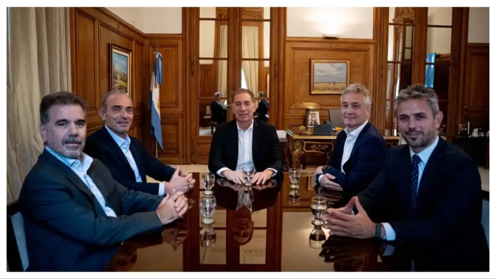 Reordenamiento político: El PRO y La Libertad Avanza iniciaron mesas de diálogo formal con la mirada puesta en 2027